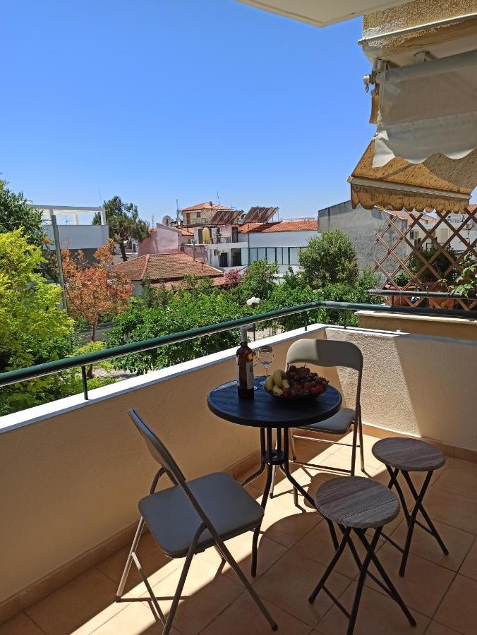 1 Bedroom Apartment In Nea Kallikrateia Esterno foto