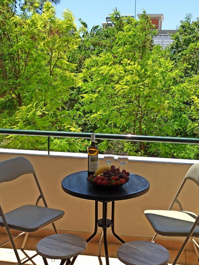 1 Bedroom Apartment In Nea Kallikrateia Esterno foto